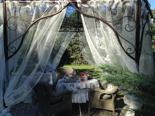 Le Moulin De Sonnailles Bed & Breakfast Cabriès Dış mekan fotoğraf