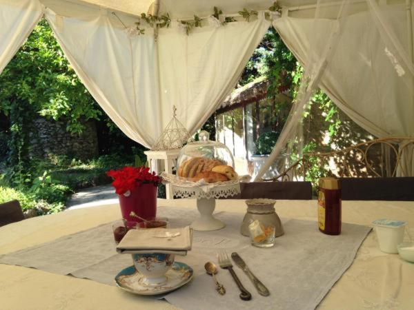 Le Moulin De Sonnailles Bed & Breakfast Cabriès Dış mekan fotoğraf